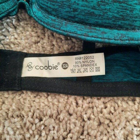 NWT Coobie 32 A Bra..  Padded Underwire, removable straps. - Picture 3 of 4